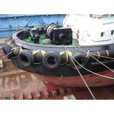 Heavy Duty Tugboat Fenders Wear Resistant Low Maintenance Crafted With Materials