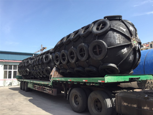 Low Maintenance Pneumatic Boat Fenders For Versatile Applications