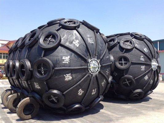Black Flexible Marine Pneumatic Fenders with Durability Easy Maintenance and Simple Installation
