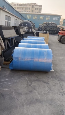 High Energy Absorption Cylindrical Rubber Fenders with Bolted Installation 60-85HA Hardness