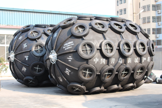 High Pressure Pneumatic Marine Fenders Natural Rubber Black