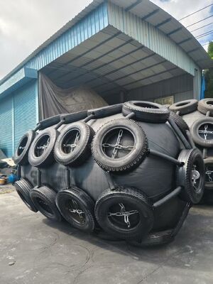 Flame-retardant pneumatic rubber fenderHigh Pressure Technology 10 Years Design Using Life